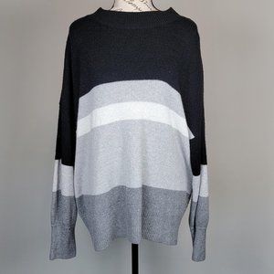 Time & Tru Black/Grey/White Sweater